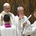 "Tehnologija, novac i uspeh imaju veću moć od vere"! Prva misa novog pape Lava XIV: "Vernici su izloženi ismevanju"…