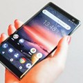 Šta se to dešava sa pametnim telefonima? Prodaja im znatno opala, a na jednu stvar upozoravaju kupce