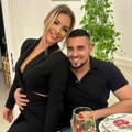 Bajkovita dekoracija, torta na tri sprata i venčanica o kojoj će se pričati: Prve fotografije sa venčanja Marka Bijelića i…