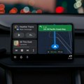 Razlozi zbog kojih CarPlay ne može da prati Android Auto!