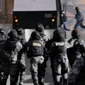 (Foto) Sukobi demonstranata i policije u Boliviji, traže ostavku predsednika Rodriga Paza