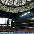 (Video) Pola milijarde dolara za nekoliko minuta! FIFA našla novi način da zaradi - hidratacija igrača ili posao veka?