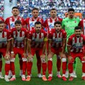 (Foto) Stanković odredio startnih 11 za Larn: Delije se smestile na stadionu u Severnoj Irskoj