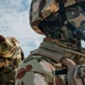 Molitvu prekinuli naoružani napadači: Više od 60 vernika oteto iz džamije