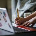 EMS stipendira 10 učenika srednjih tehničkih škola sa po 170.000 dinara