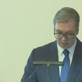 Vučić kupuje vreme za sebe na vlasti, ne za Kosovo: Sagovornici Danasa o predsednikovom govoru u SANU