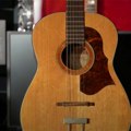 Гитара Џона Ленона продата на аукцији за рекордних 2,67 милиона евра