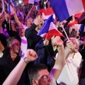 Izlazne ankete u Francuskoj: Ekstremna desnica u vođstvu, Makronov blok treći