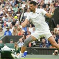 "Novak Đoković nije bio na operaciji"? Švajcarci sramno napali Noleta, pominju i Federera