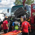 Poginulo najmanje 10 osoba, među njima i deca: Autobus se zakucao u niz vozila na auto-putu: Vozač priznao da je zaspao…