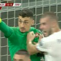Sjajni Petrović utišao euforiju u Tirani, obranio penal Manaju!