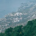 Ako krećete na more, ovo vam se neće svideti od ponoći u Crnoj Gori skuplje gorivo