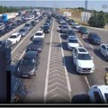 Na Preševu zadržavanja do 80 minuta za putnička vozila, autobusi čekaju 30 minuta