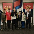 Dvostruko zlato za mlade niške šahiste. DŠK Osnovac apsolutni šampion Centralne Srbije