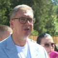 "Srbija ne preti nikome": Vučić o Ibru i reakcijama iz Prištine