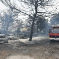 (FOTO/VIDEO) Požar u Dalmaciji se širi: Gore kuće, automobili, ima povređenih