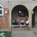 Potresna sećanja Srba prognanih u oluji Petrovići se skućili kod Čačka, ali stari dom ne zaboravljaju (foto)