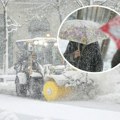 U Sloveniji potpuni haos zbog vremena: Već je palo 35 centimetra snega, spremaju se za ekstremne nepogode (foto)