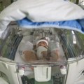 Tako mali da bi u srce stali: UNICEF nastavlja prikupljanje sredstava da se obezbedi mobilni rendgen za Centar za neonatologiju…