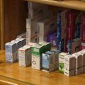Zaposleni u apotekama "Vrbas" stupili u štrajk zbog neisplaćenih zarada