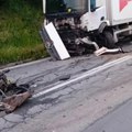 Teška nesreća na iriškom vencu, motor iz haube izleteo kao tane: Sudarili se šleper i auto na spuštanju ka Sremskoj…