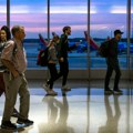 "Bombaši u cipelama": Na nekim aerodromima u Americi putnici više ne moraju da izuvaju obuću, a evo zbog koga je to pravilo…