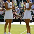 Veronika Kudermetova i Elis Mertens osvojile Vimbldon u dubl konkurenciji