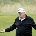 Tramp rekonstruiše predsednički teren za golf u bazi Endruz