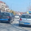 Dve saobraćajne nezgode u pola sata u istoj ulici