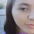 Krenula iz škole i nije došla kući Roditelji od utorka tragaju za Dušicom (17) i strahuju da je oteta