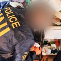 Снимак хапшења канибала! Дао стравичну изјаву у полицији: У стану пронађене језиве ствари, ово је цео списак!