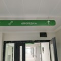 „Krste se i pacijenti i lekari“: Ulaz u ortopediju Opšte bolnice Leskovac prektrstili u OTROPEDIJU