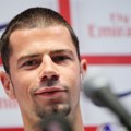 Nekada najlepši srpski fudbaler, a sad... Seda brada, mršavo lice i nemilosrdne godine, pogledajte kako danas izgleda Mateja…