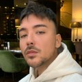 Milan Stanković bolestan! Prve slike iz bolničkog kreveta srce kidaju, a tek što je počeo da pravi melem protiv kancera…