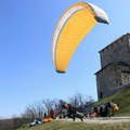 Otvara se sezona letenja: Za vikend u Vršcu prvo ovogodišnje Državno prvenstvo u paraglajdingu