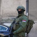 Drama u Beogradu: Građani prijavili da se ulicom kreće muškarac sa puškom