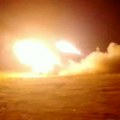 Eksplozije odjekuju, vatra se širi! Rusi uništili važnu ukrajinsku tačku: Sve se treslo, nestala je struja (video)