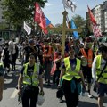 Studenti krenuli peške iz novosadskog kampusa do Subotice: Večeras spavaju u Vrbasu