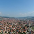 Spasavanje mačaka u Novom Pazaru: Zaglavile se na krovu, ali nisu ih vatrogasci spasili jer "nisu nadležni"