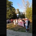 Smenjen Patrik Malina, direktor škole u Pivnicama koga su građani podržali na protestu