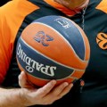 Poznato ko će suditi evroligaški derbi u Beogradu