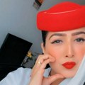 "Putnici u panici zbog rata, a mi i dalje moramo da se smeškamo" Ispovest stjuardese iz Dubaija: "Iza svake uniforme kuca…