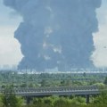 FOTO, VIDEO Gori Sankt Peterburg: Ukrajinski dronovi opet gađali „ruski Amazon“, Rusija i Krim u dimu