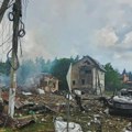 (Foto, video) masakr u Kijevu! Rusija lansirala balističke rakete, gađali izložbu oružja: Horor prizori iz Ukrajine, ima mnogo…