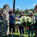 "Zločini su toliko teški da ljudi ovde ne skidaju crninu" Vučić obilazi Novo Selo u Republici Srpskoj: "Srbija će obezbediti…