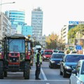 Sedmi dan blokada poljoprivrednika širom Srbije, 52 traktora kod Pančeva pušta samo Hitnu pomoć i vozače sa decom…