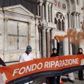 Ekološki aktivisti bacili blato i čokoladno mleko na Crkvu svetog Marka u Veneciji