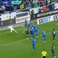 Dušan Vlahović je mašina za golove! Srbin ponovo "pocepao" mrežu, ali Juventus ostao bez pobede