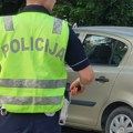Policija zadržala šestoricu vozača i dvojicu biciklista, vozili pijani i drogirani