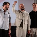 Ušao u istoriju: Boban Rajović prvi pevač na Paliću, oduševio publiku i proveo dan sa filmskim velikanima (foto)